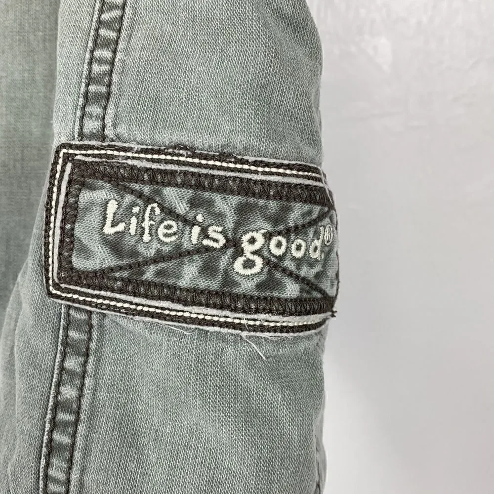 Life Is Good belt loops